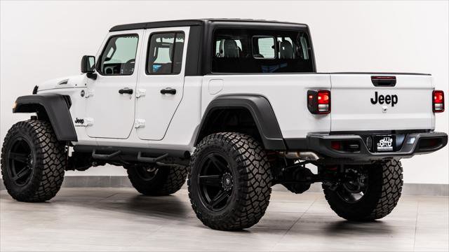 Used 2025 Jeep Gladiator Sport AWD/4WD image 10