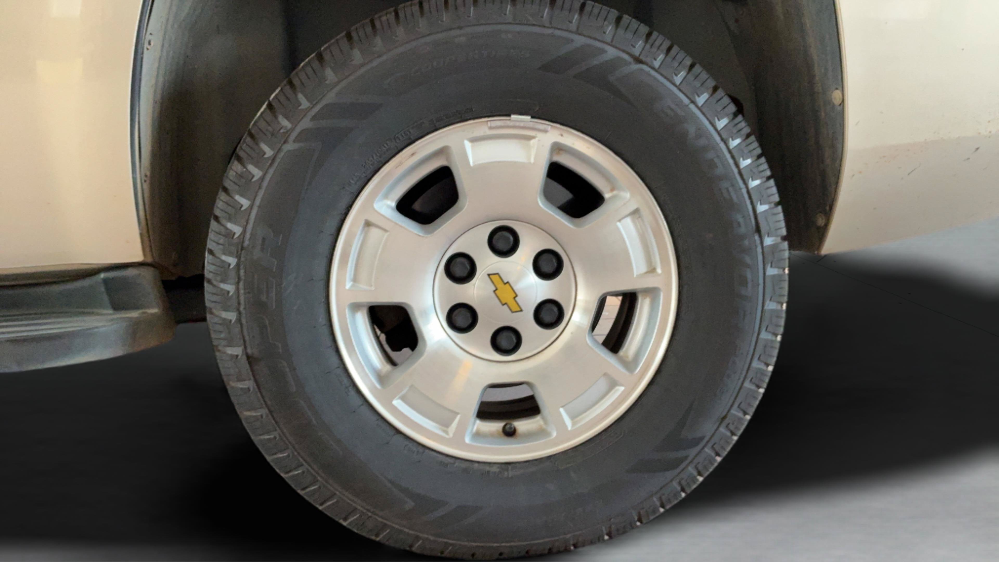 Used 2012 Chevrolet Tahoe LT RWD image 32