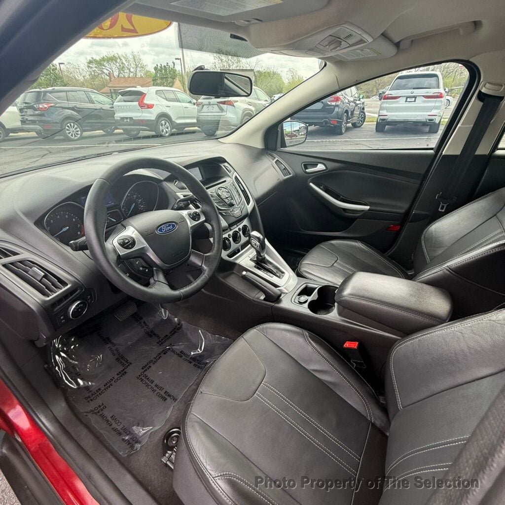 Used 2014 Ford Focus SE w/ Equipment Group 201A image 22