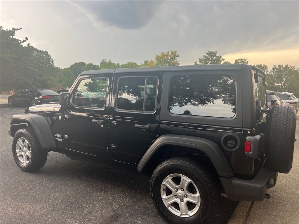 Used 2020 Jeep Wrangler Unlimited Sport S AWD/4WD image 14