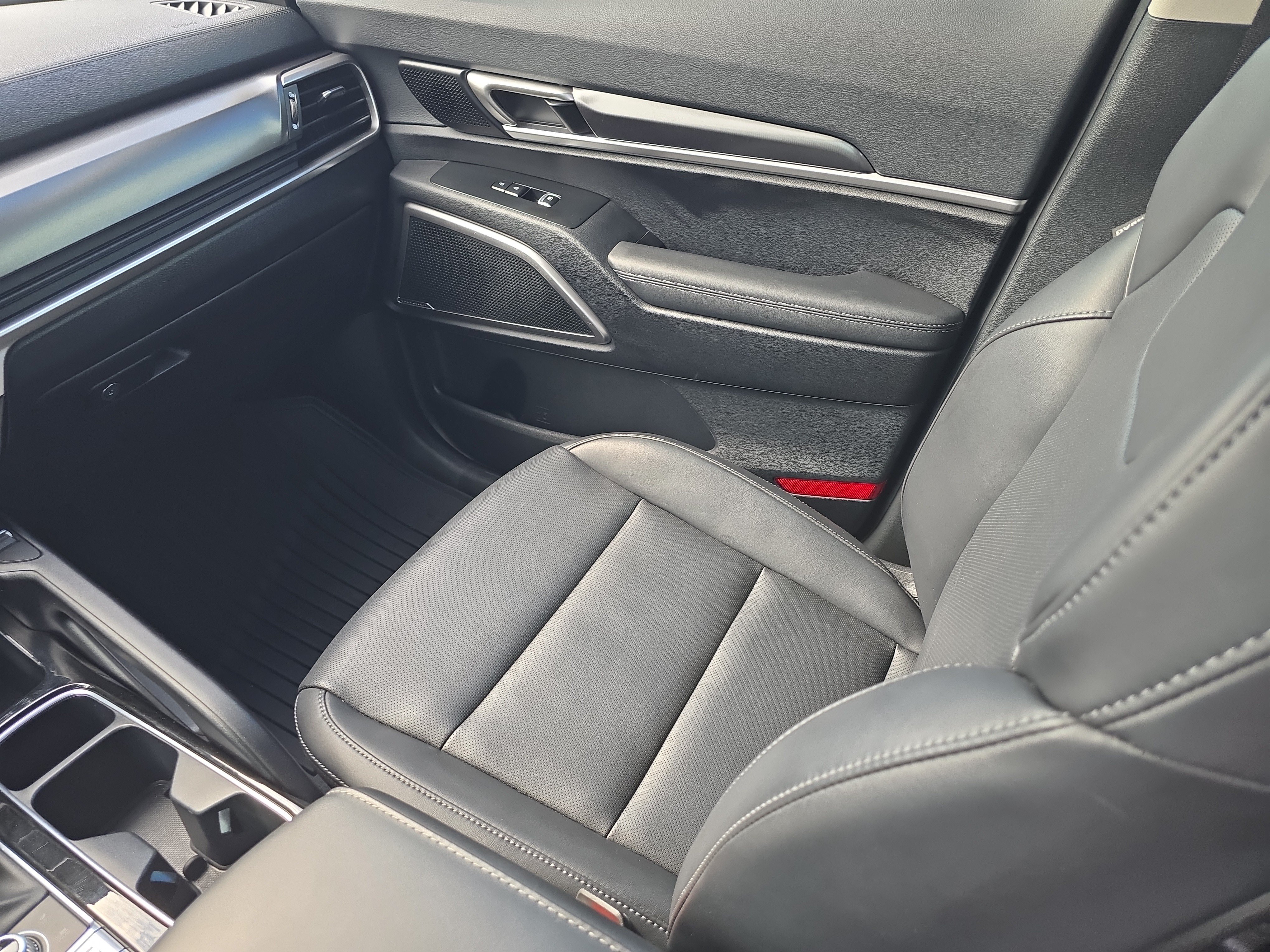 Certified 2024 Kia Telluride S AWD/4WD image 15