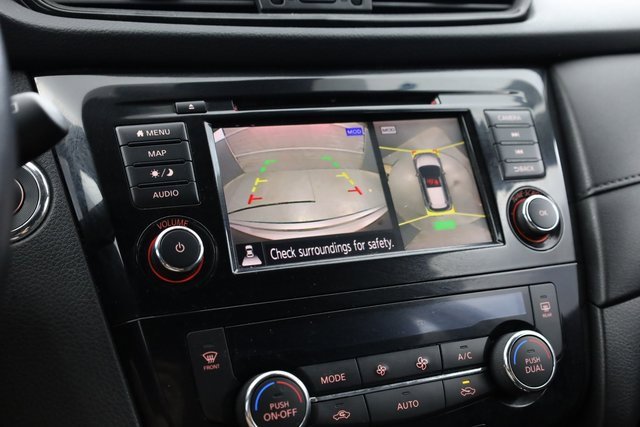 Used 2020 Nissan Rogue SV w/ Premium Package image 20