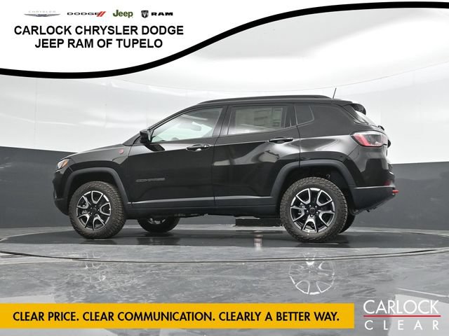 New 2025 Jeep Compass Trailhawk w/ Sun & Sound Group AWD/4WD image 33