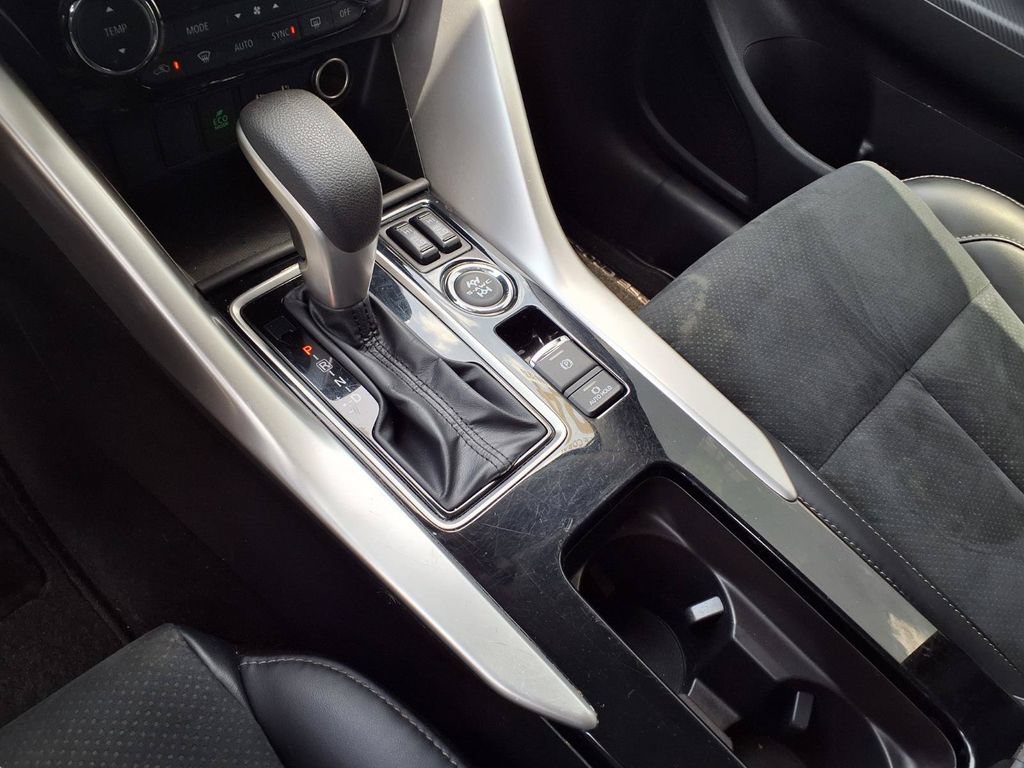 Used 2024 Mitsubishi Eclipse Cross SE AWD/4WD image 25