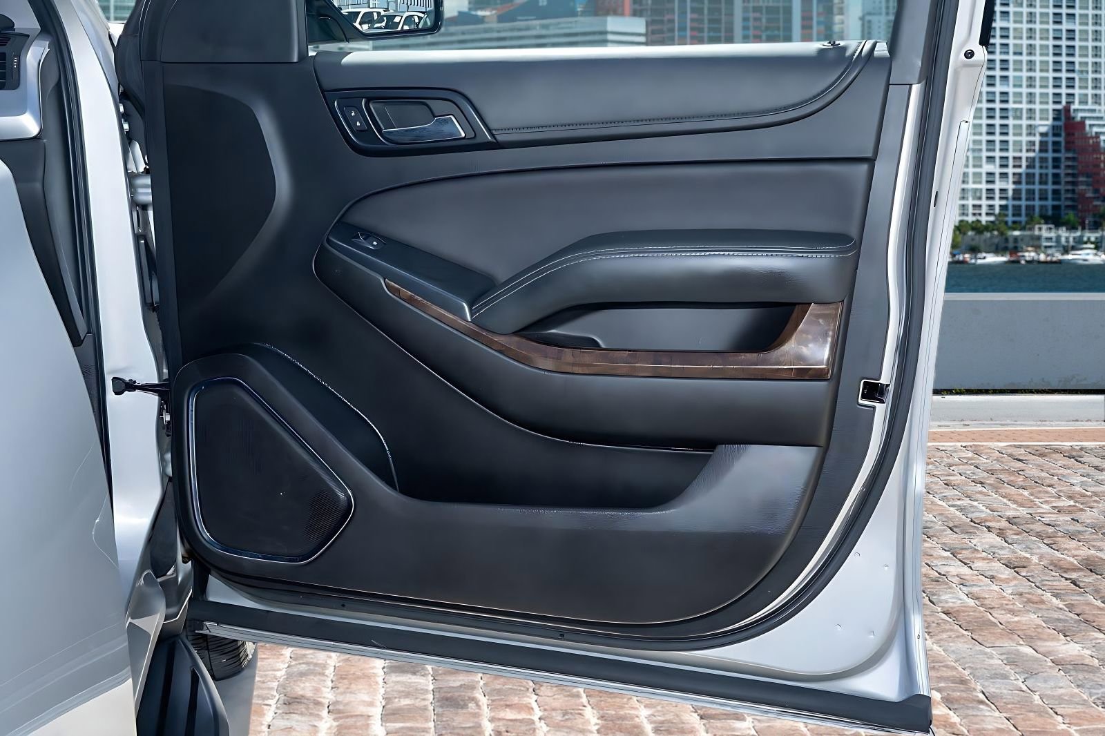 Used 2018 Chevrolet Tahoe LS image 13