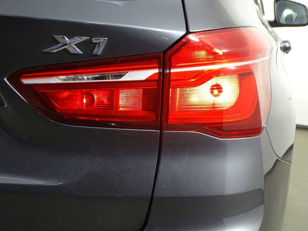 Used 2017 BMW X1 xDrive28i image 35