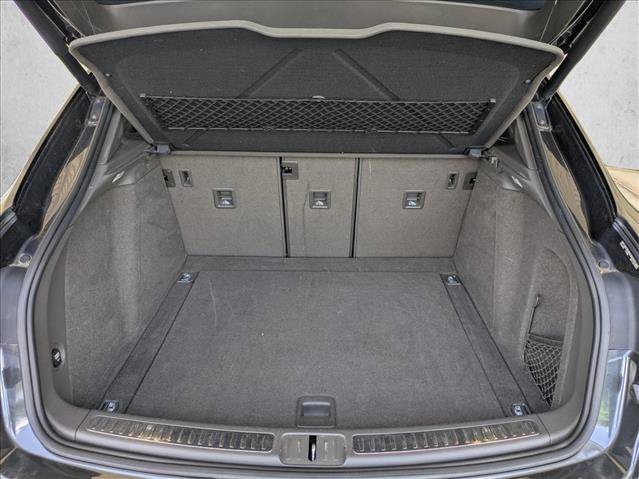 Used 2017 Porsche Macan AWD/4WD image 6