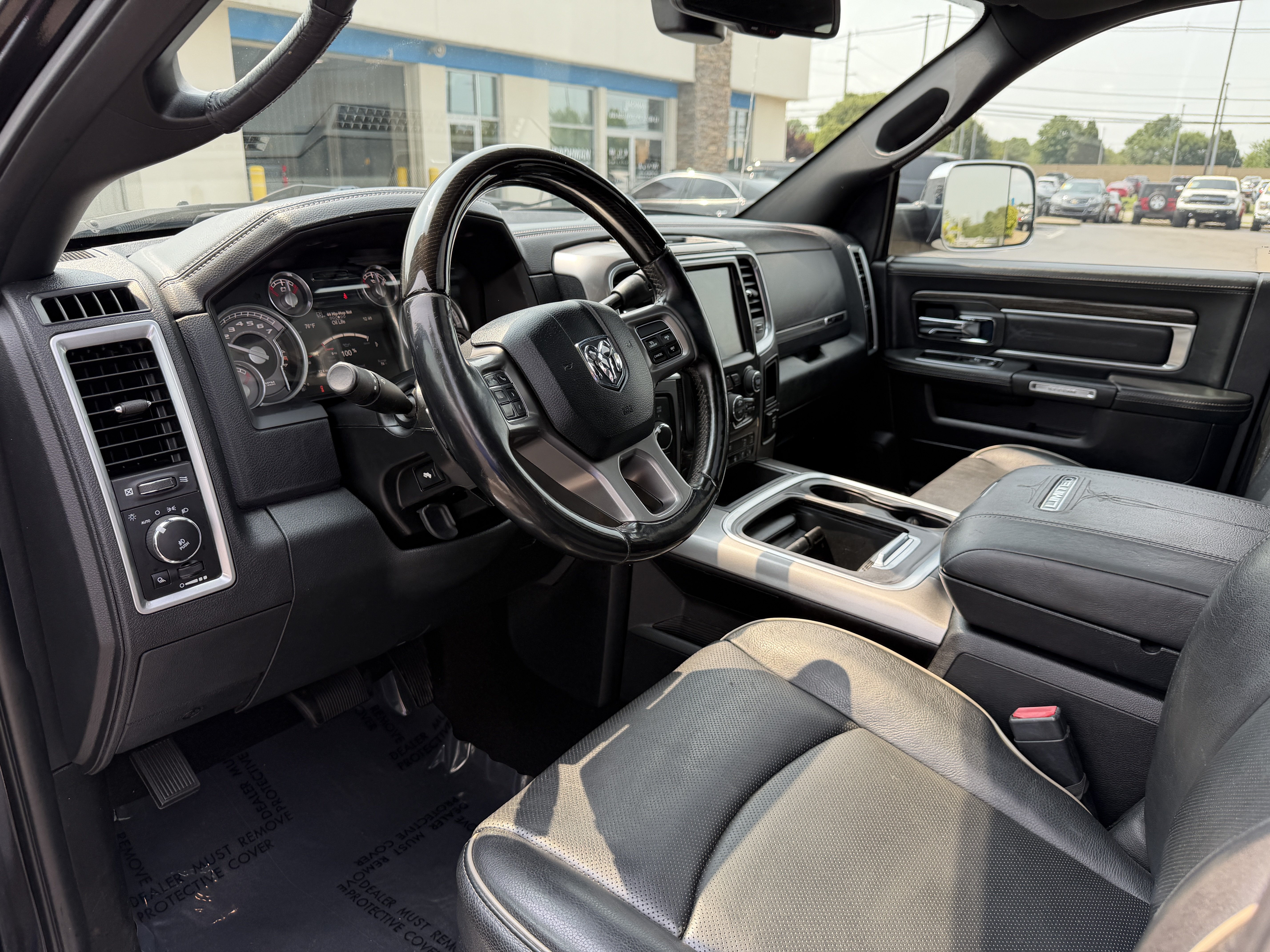 Used 2017 RAM 2500 Limited AWD/4WD image 13