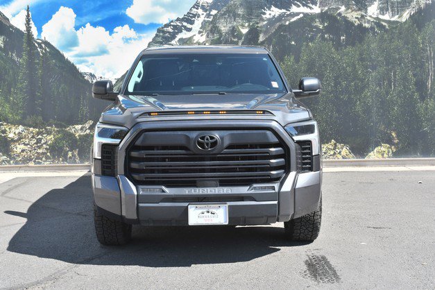Used 2022 Toyota Tundra SR5 AWD/4WD image 5