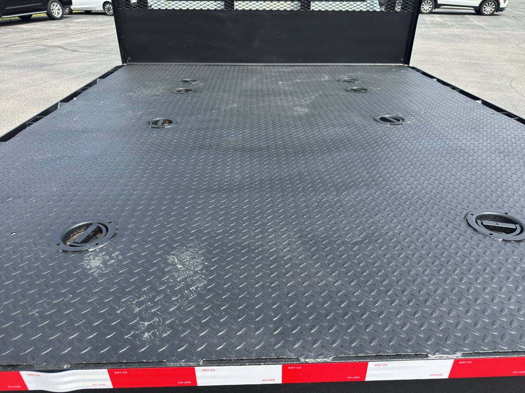 Used 2016 RAM 3500 Tradesman w/ Chrome Appearance Group AWD/4WD image 9