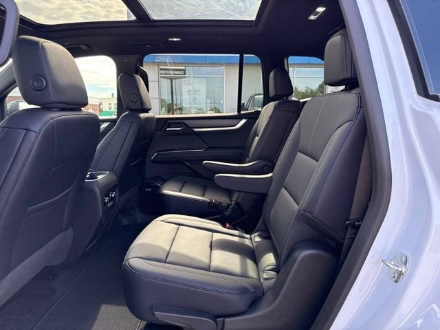 New 2026 GMC Acadia Elevation w/ Super Cruise Package AWD/4WD image 13