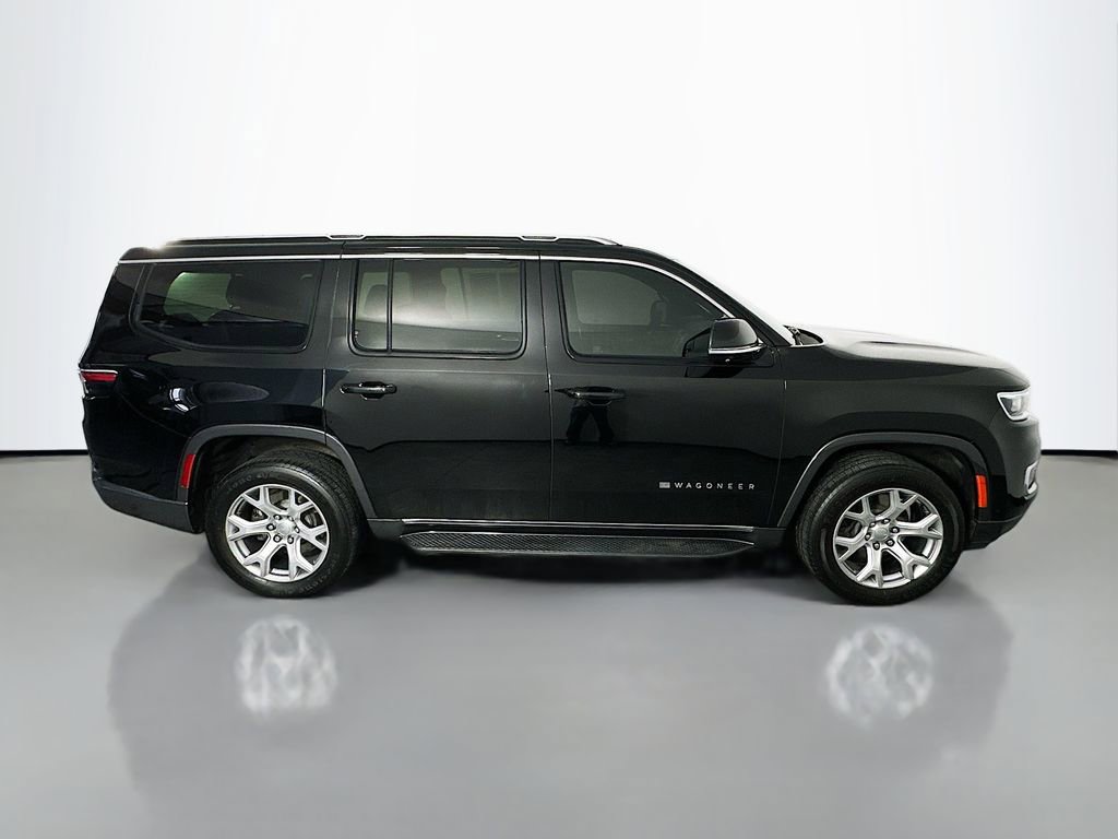Used 2022 Jeep Wagoneer Series II AWD/4WD image 8