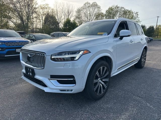 Used 2023 Volvo XC90 B5 Plus w/ Protection Package AWD/4WD image 3