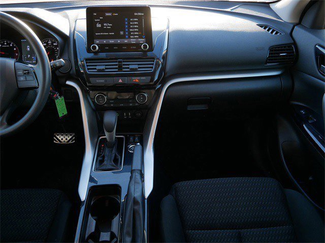 Used 2022 Mitsubishi Eclipse Cross LE image 12