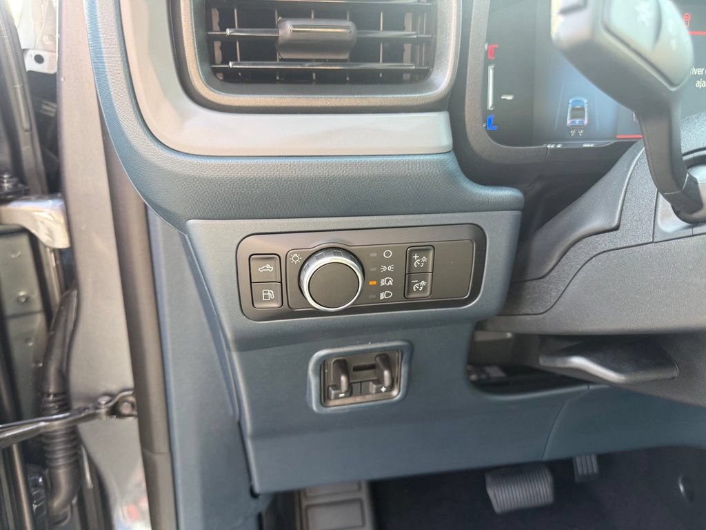New 2026 Ford Maverick XLT AWD/4WD image 17