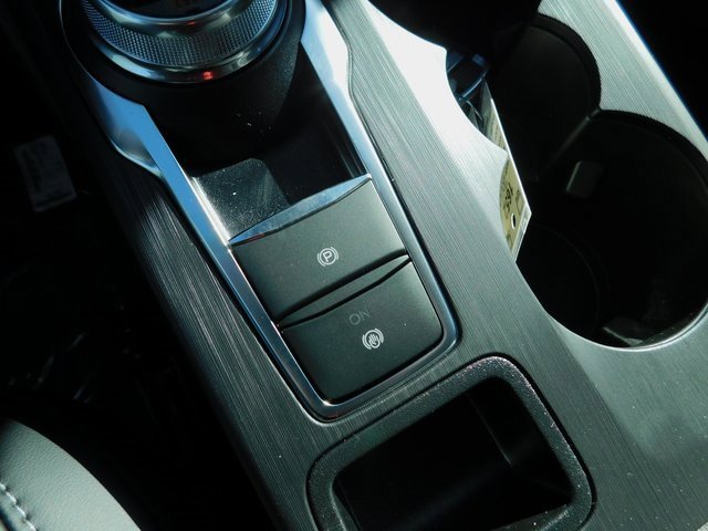 New 2026 Ford Escape SE image 30