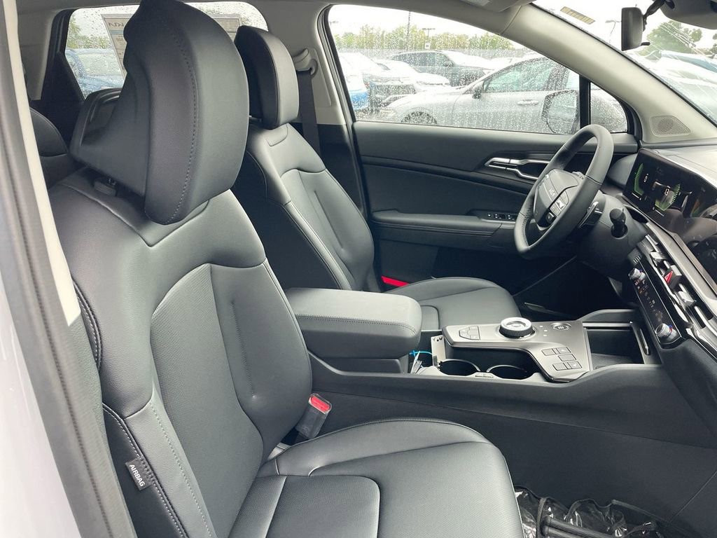 New 2026 Kia Sportage EX image 49