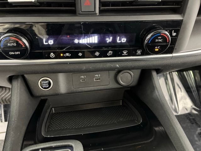 Used 2023 Nissan Rogue SV w/ SV Premium B Package FWD image 27