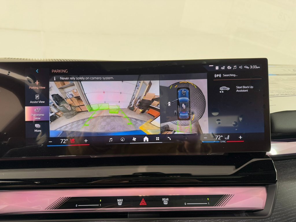 New 2025 BMW 540i xDrive w/ Premium Package image 15