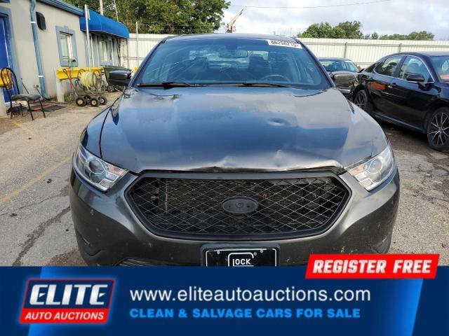 Used 2017 Ford Taurus SEL w/ Equipment Group 201A FWD image 10