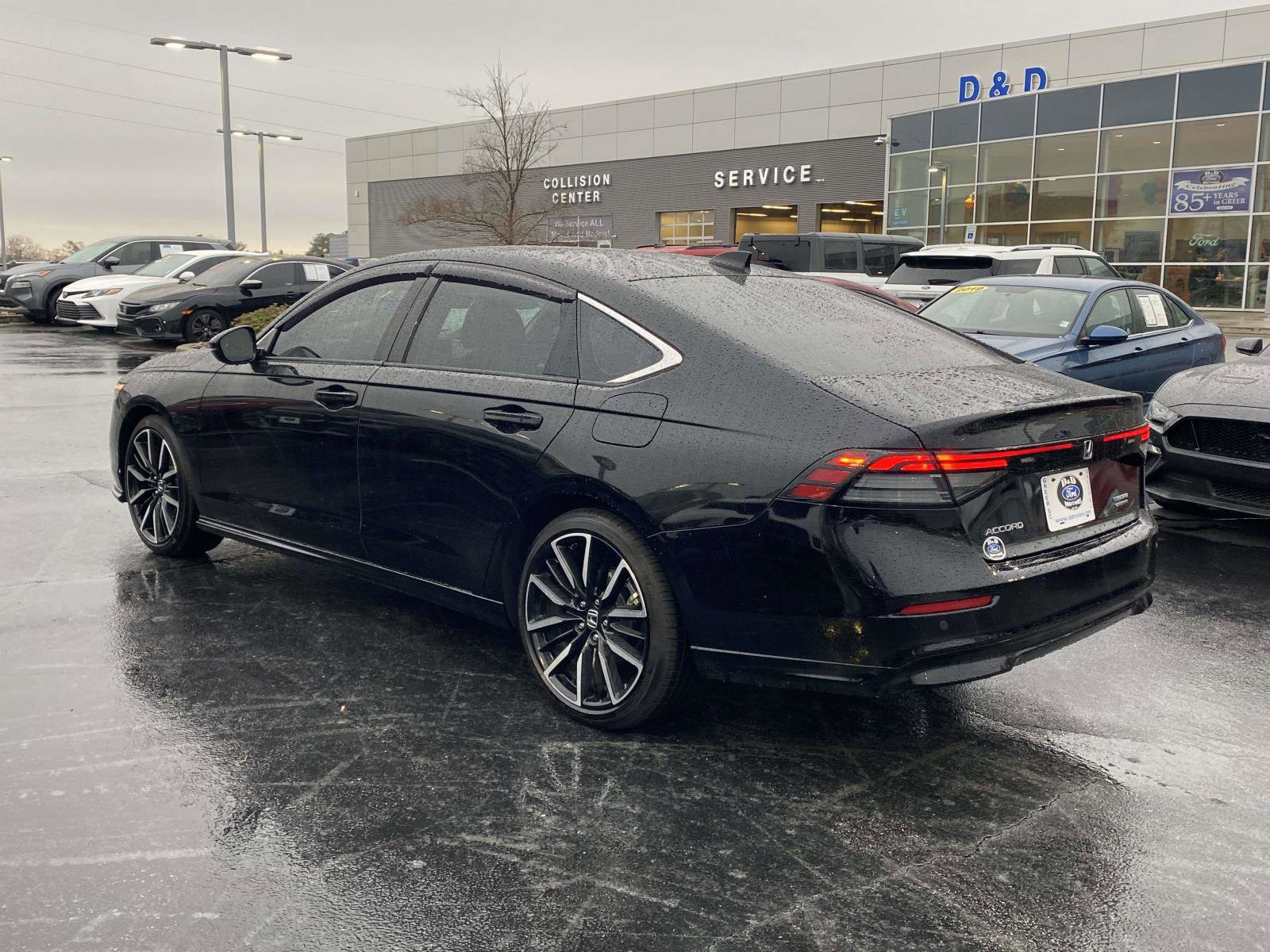 Used 2025 Honda Accord Touring image 4