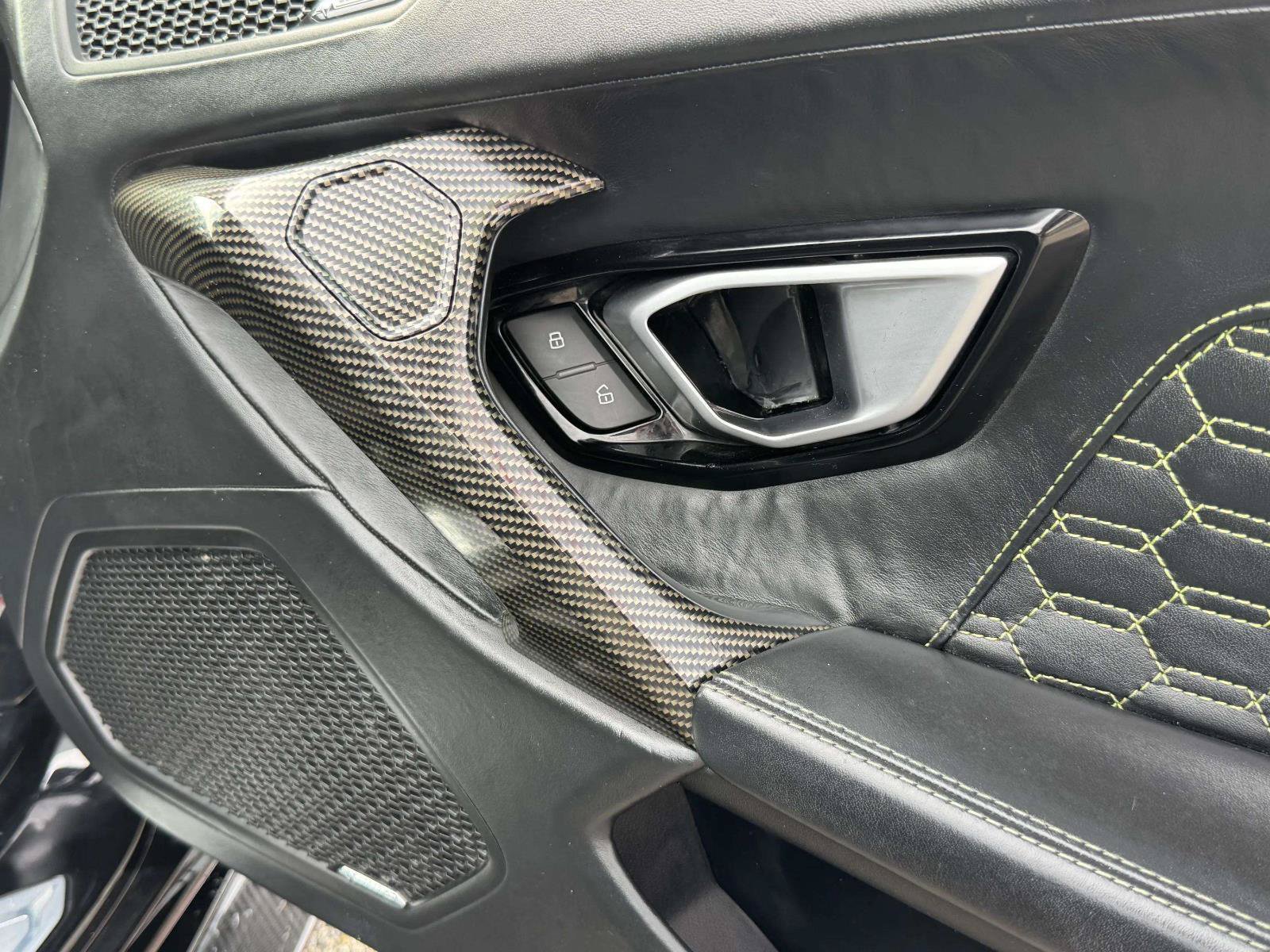 Used 2018 Lamborghini Huracan LP 580-2 RWD image 77