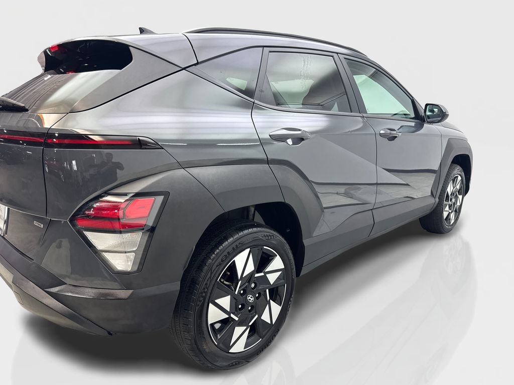 Used 2024 Hyundai Kona SEL AWD/4WD image 13