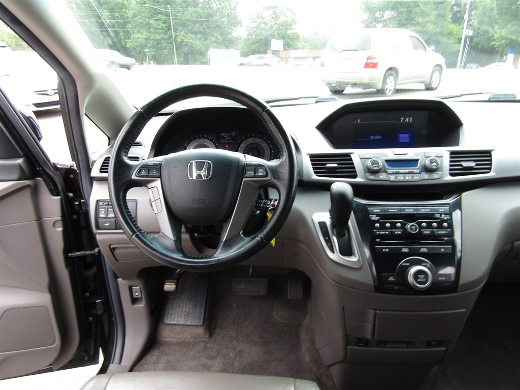 Used 2012 Honda Odyssey EX-L image 24