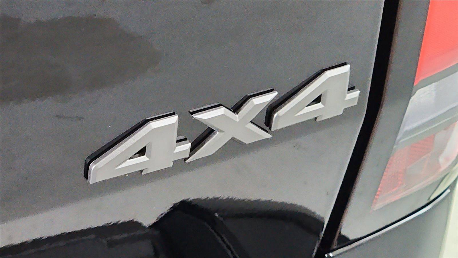 New 2026 Nissan Frontier SV w/ Tow Package image 23