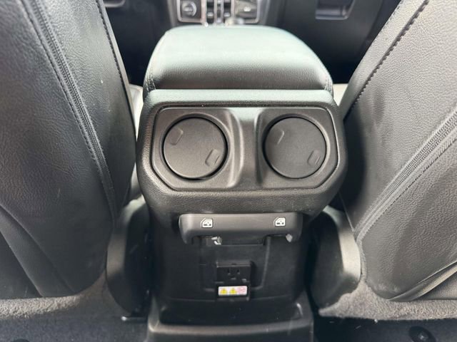 Used 2023 Jeep Wrangler Unlimited Sahara w/ Cold Weather Group AWD/4WD image 16