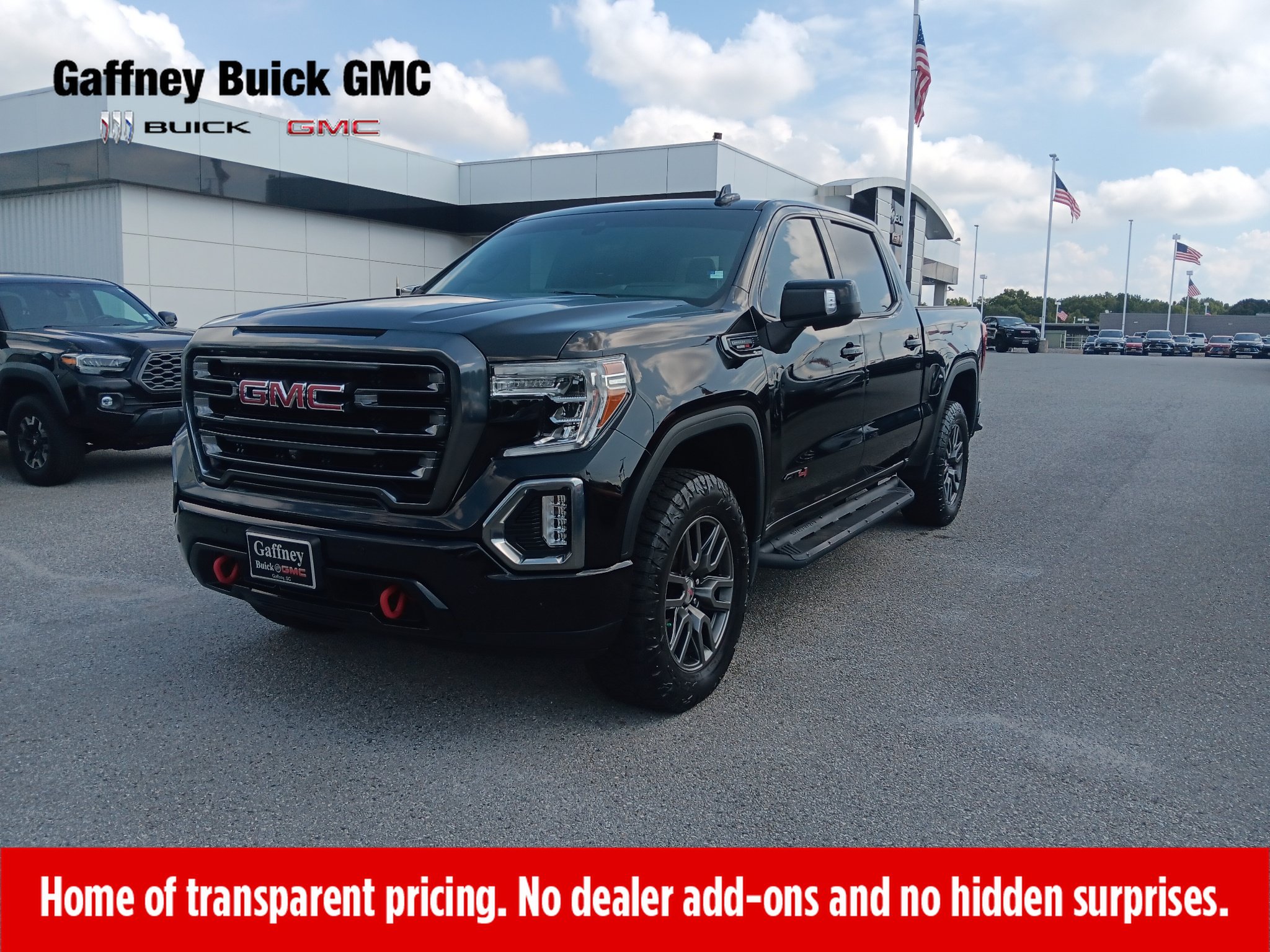Used 2021 GMC Sierra 1500 AT4 w/ AT4 Premium Package AWD/4WD image 1