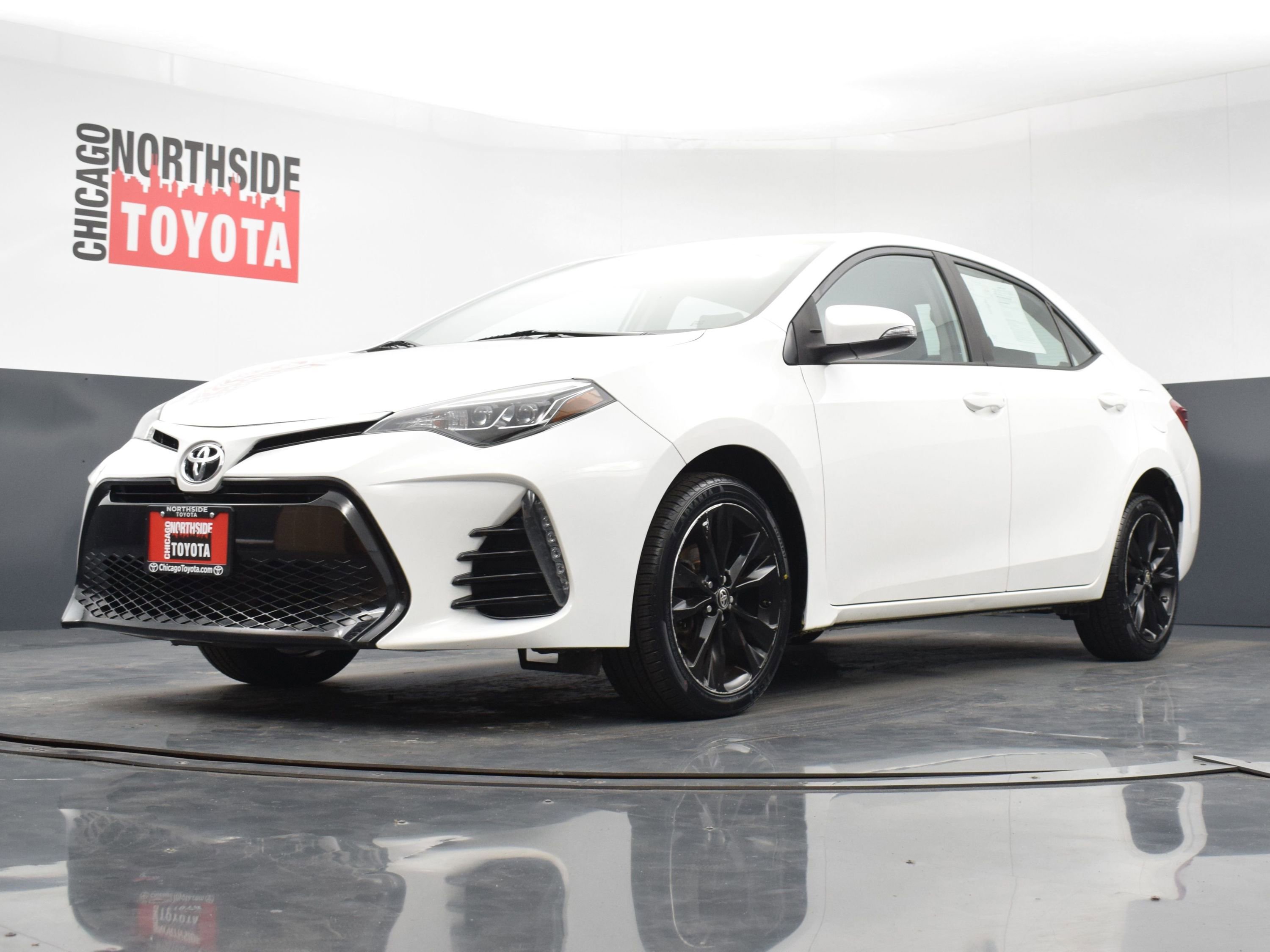 Used 2017 Toyota Corolla SE image 30