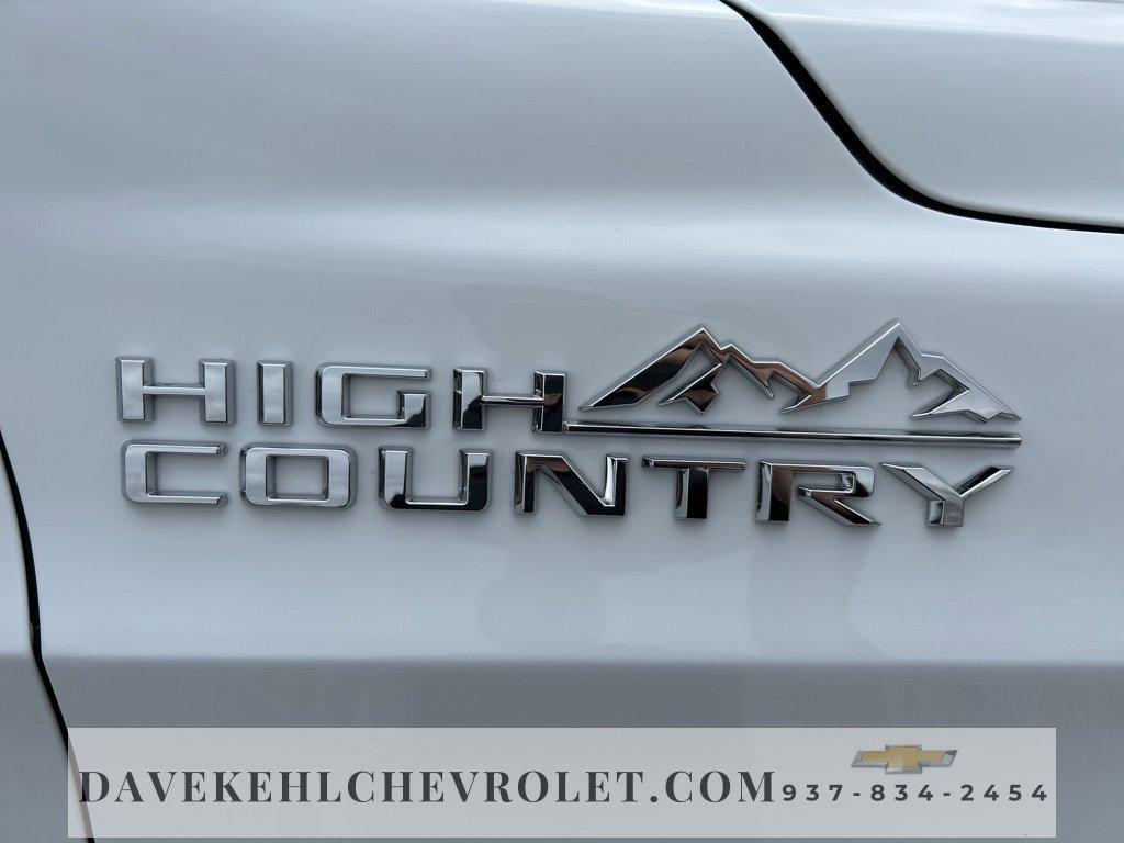 Certified 2023 Chevrolet Suburban High Country image 35