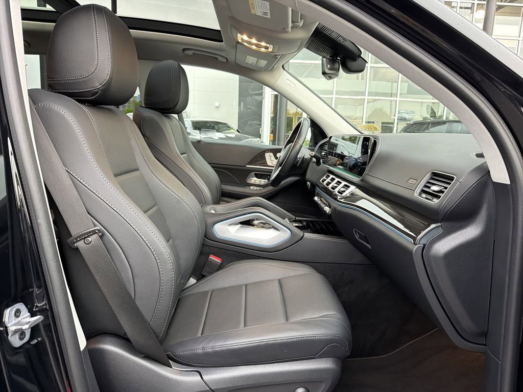 Certified 2023 Mercedes-Benz GLS 450 4MATIC image 19