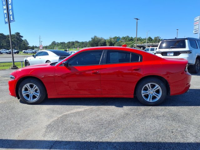 Used 2023 Dodge Charger SXT RWD image 4