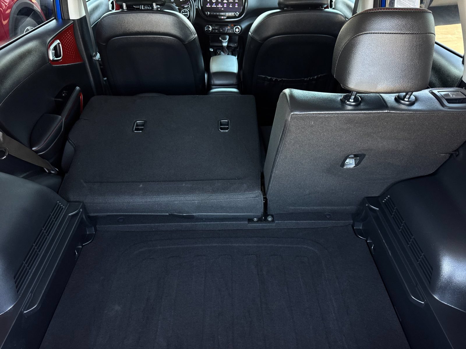 Certified 2023 Kia Soul GT-Line FWD image 14