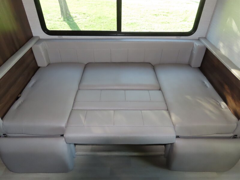 Used 2019 Mercedes-Benz Sprinter 170 image 37