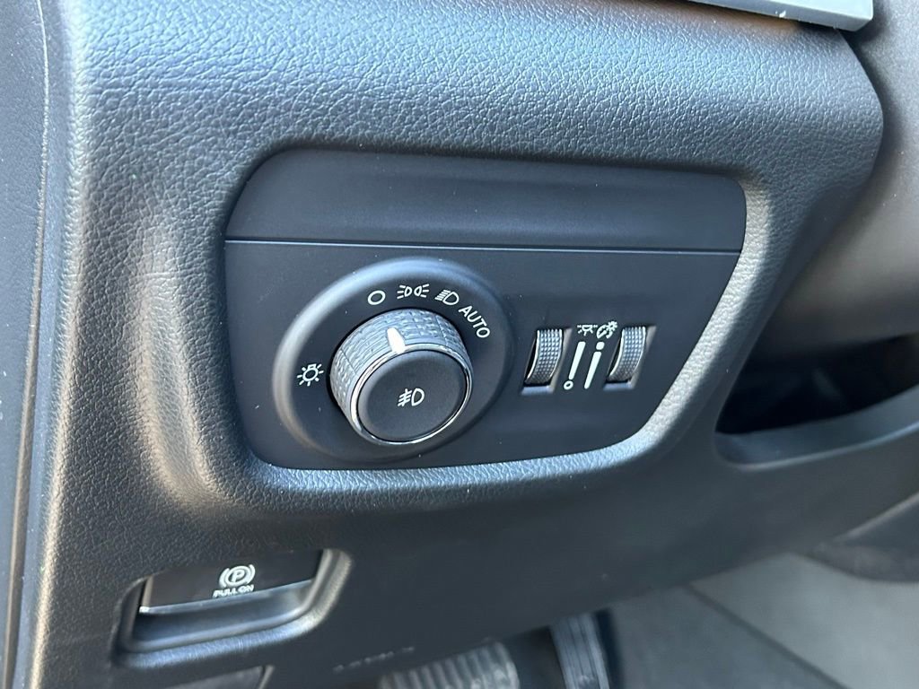 New 2026 Jeep Grand Cherokee Limited AWD/4WD image 44