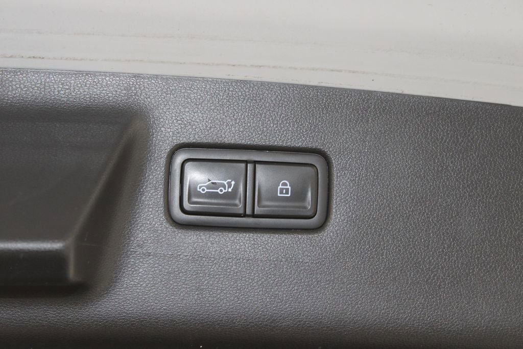 Used 2024 Hyundai Santa Fe Limited image 14