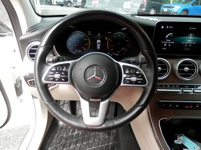 Used 2022 Mercedes-Benz GLC 300 4MATIC image 19