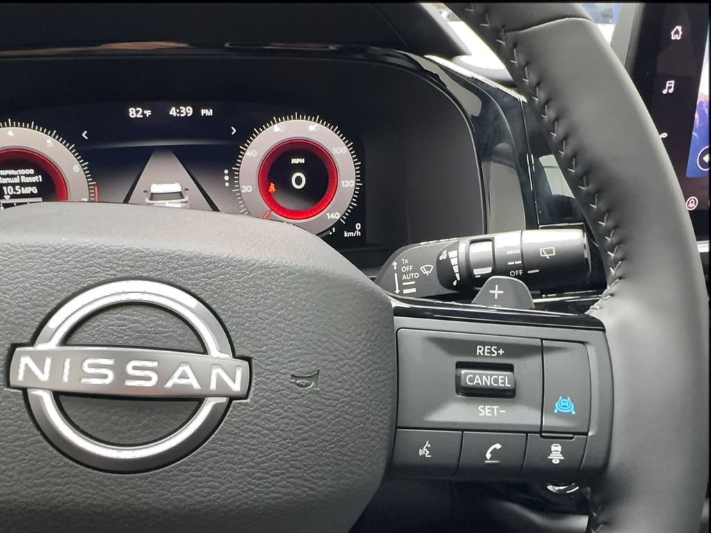 Used 2026 Nissan Pathfinder Platinum w/ Cargo Package FWD image 44