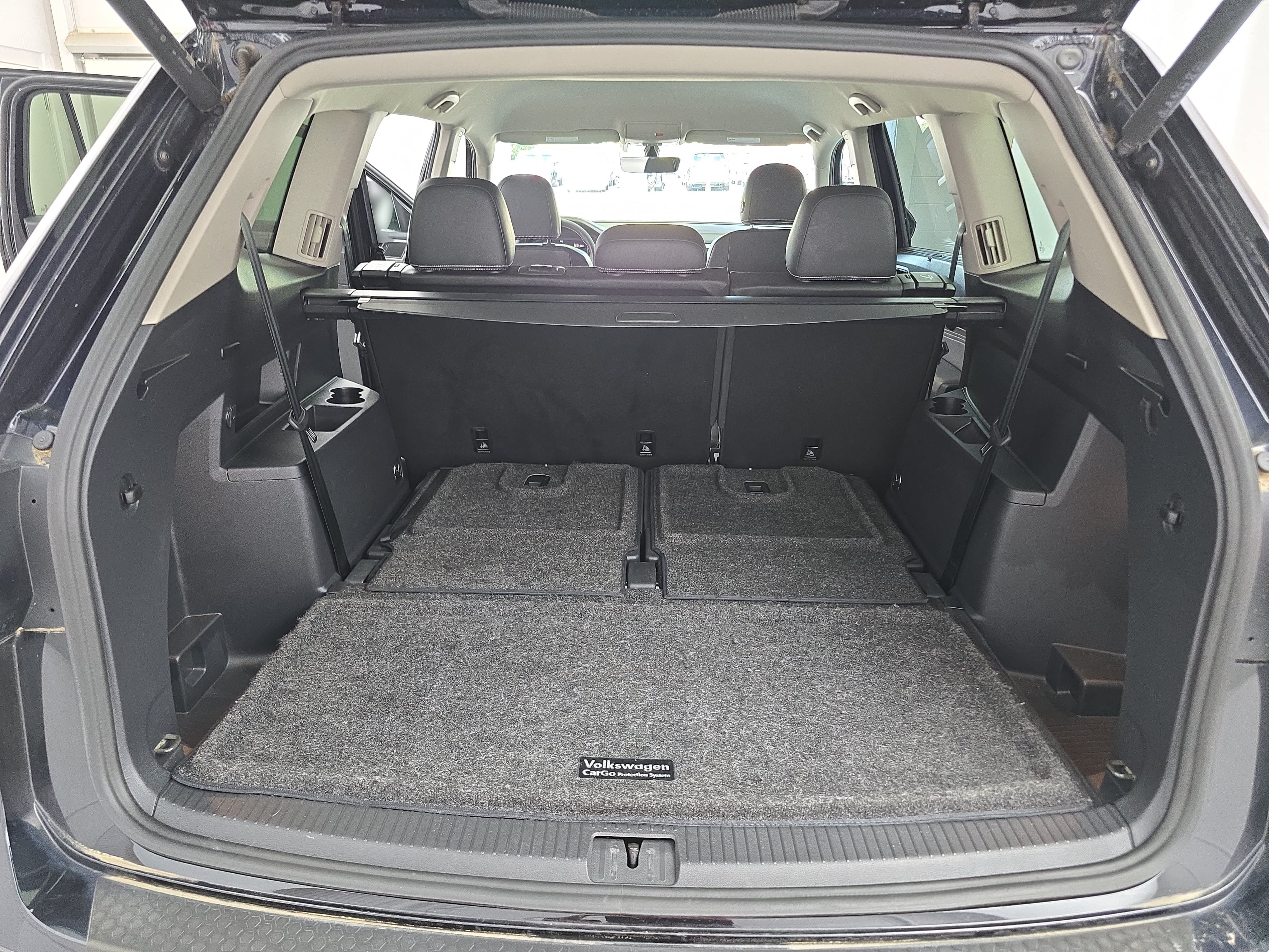 Certified 2023 Volkswagen Atlas SE w/ Black Wheel Package AWD/4WD image 12