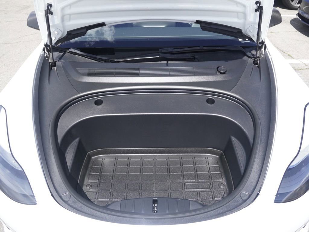 Used 2022 Tesla Model 3 Performance image 22