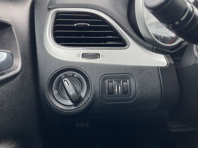 Used 2011 Dodge Journey Mainstreet w/ Popular Equipment Group image 24