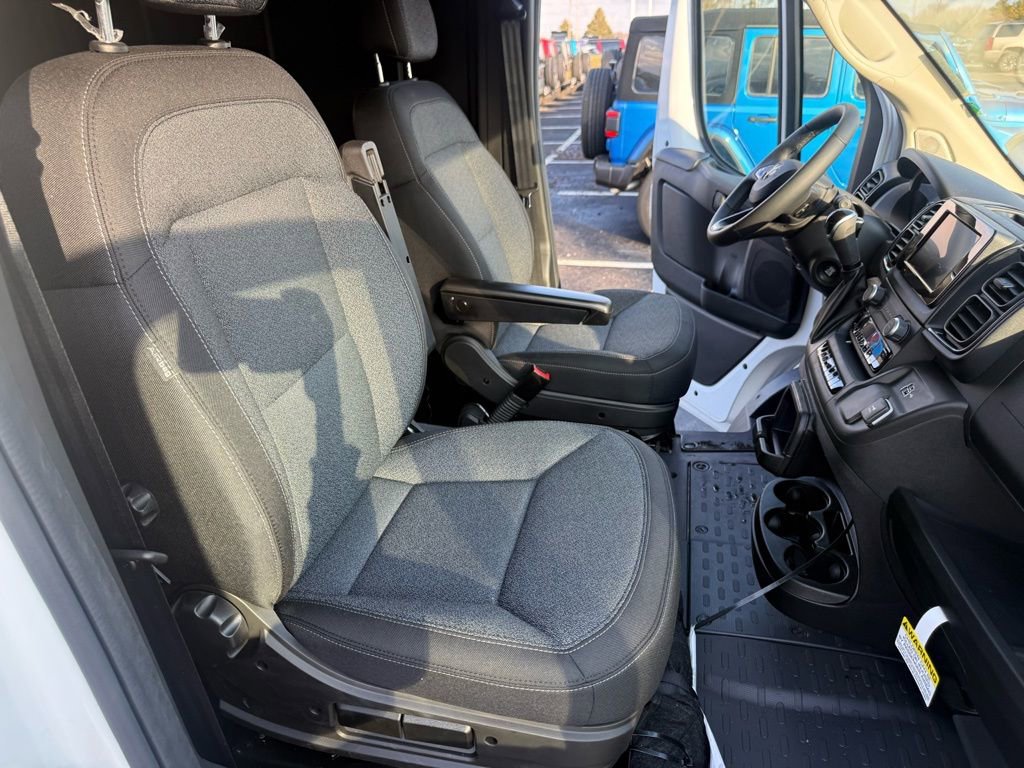 New 2025 RAM ProMaster 1500 w/ Cold Weather Group image 25