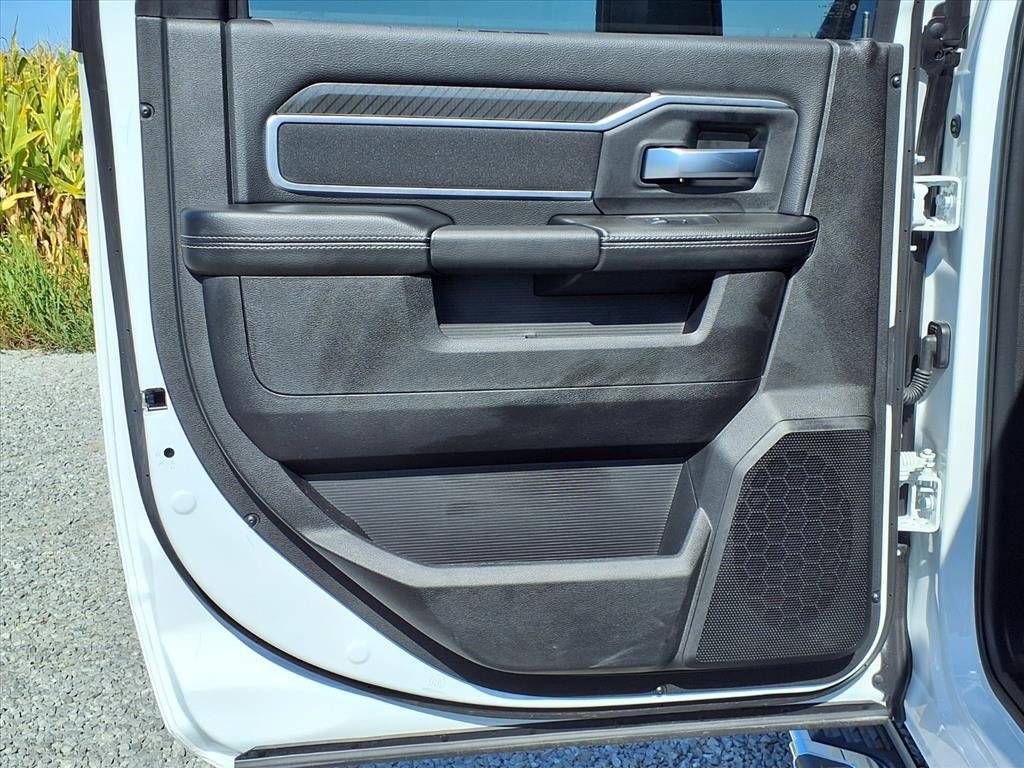 Used 2025 RAM 2500 Big Horn image 26