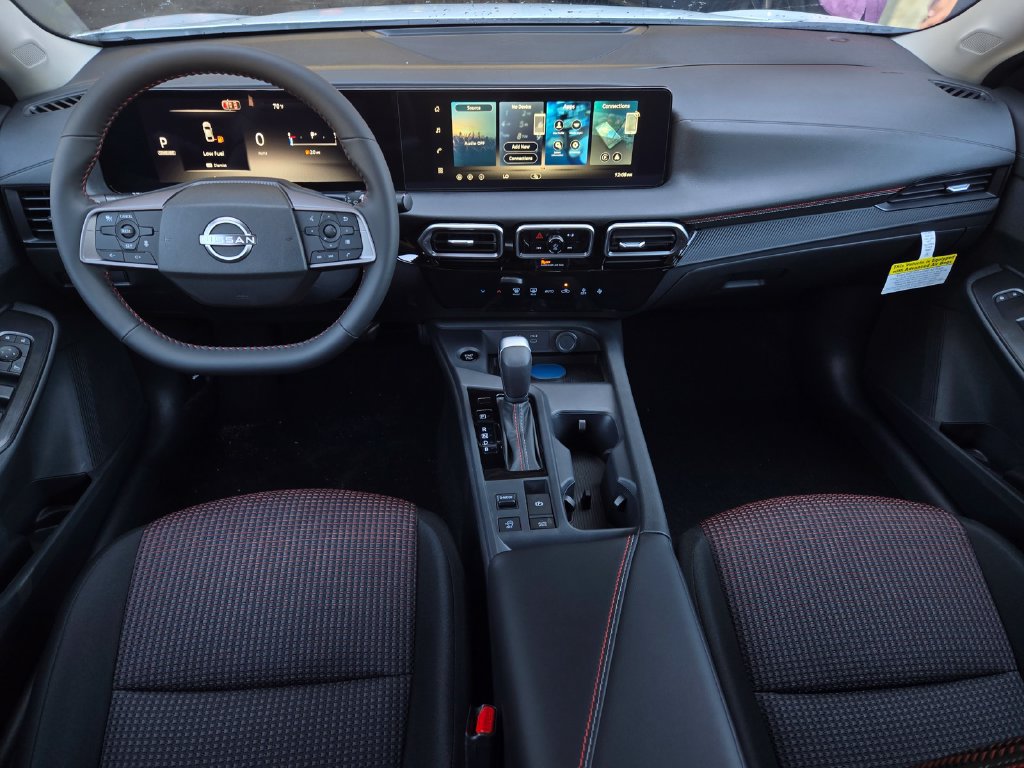 New 2027 Nissan Sentra SR w/ Floor Mat Package FWD image 6