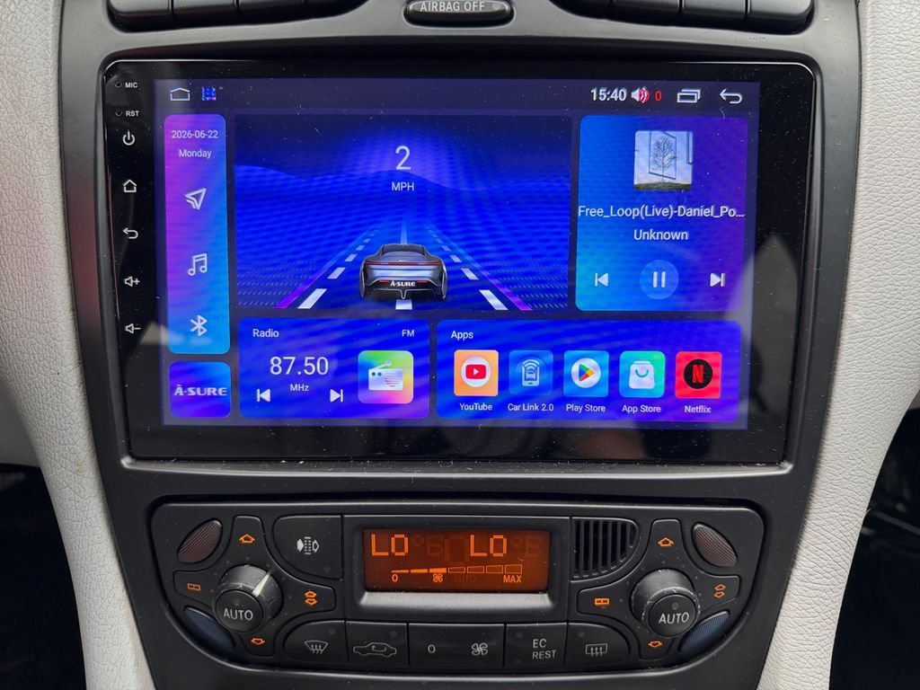 Used 2001 Mercedes-Benz C 320 Sedan image 12