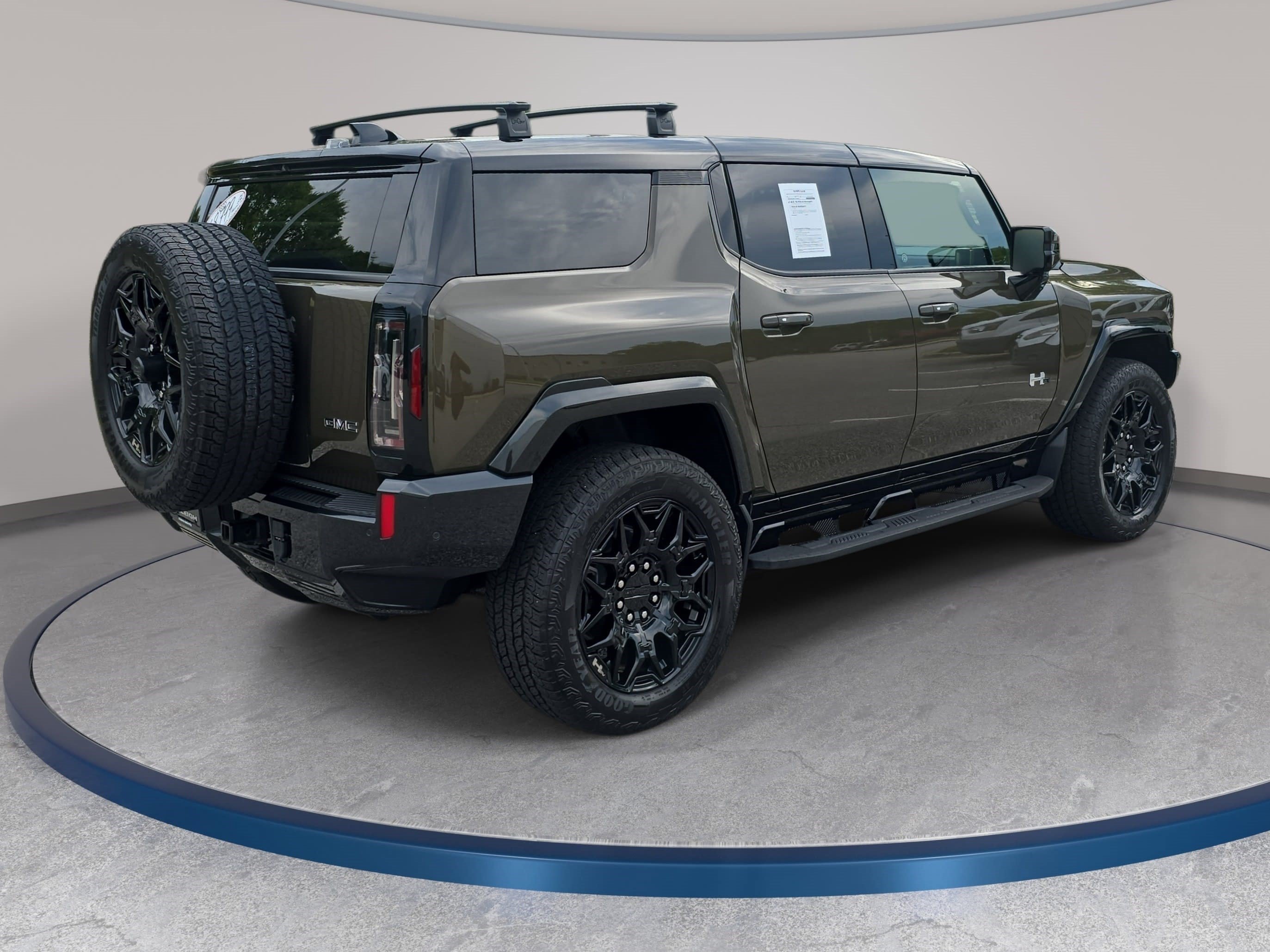 Used 2025 GMC Hummer EV 2X AWD/4WD image 5