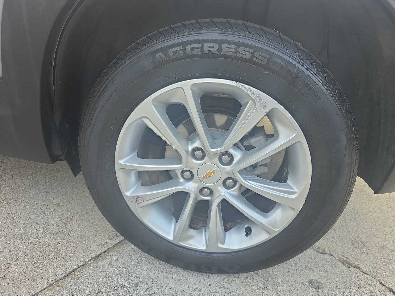 Used 2024 Chevrolet TrailBlazer LS FWD image 12